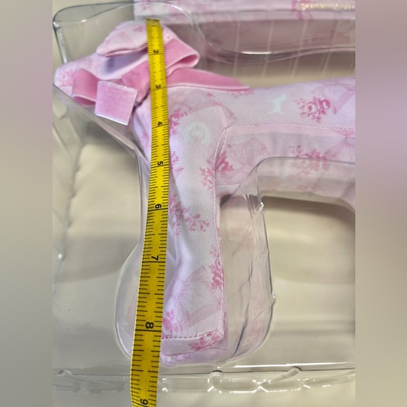 NWT Love Shack Fancy & PINK Victoria's Secret Collab Floral Pattern Dog Large - Picture 4 of 9